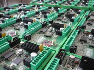 Tecnologie e sistemi embedded elettronici scheda connessioni